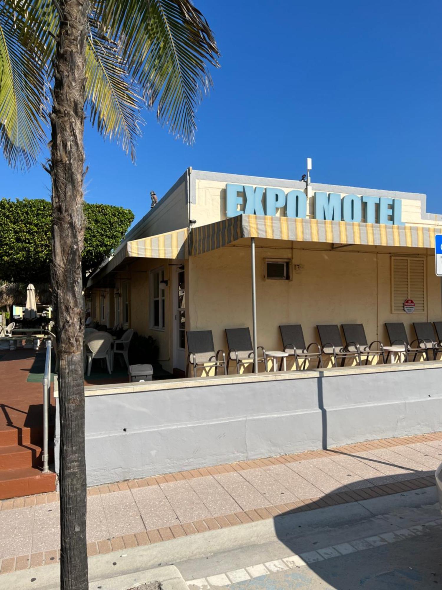 Expo Motel Hollywood Bagian luar foto